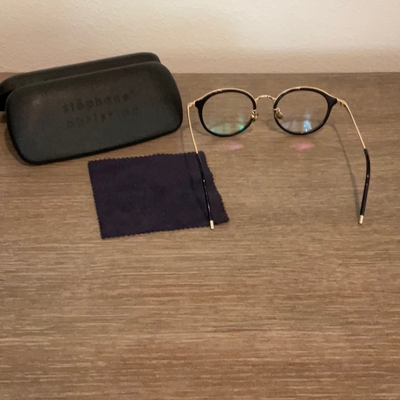 Stephane Christian read glasses